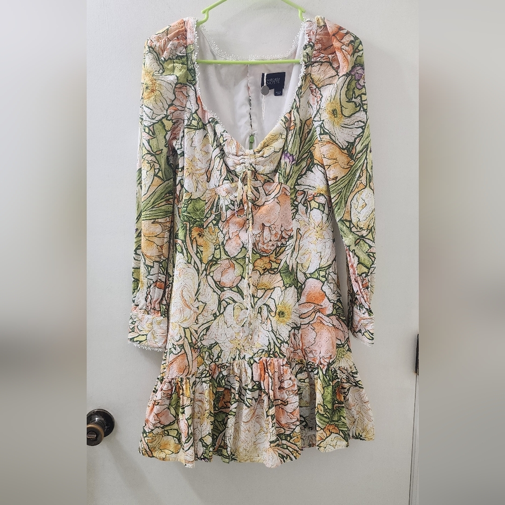Marchesa Notte Floral Long Sleeve Dress, Size 2.‎